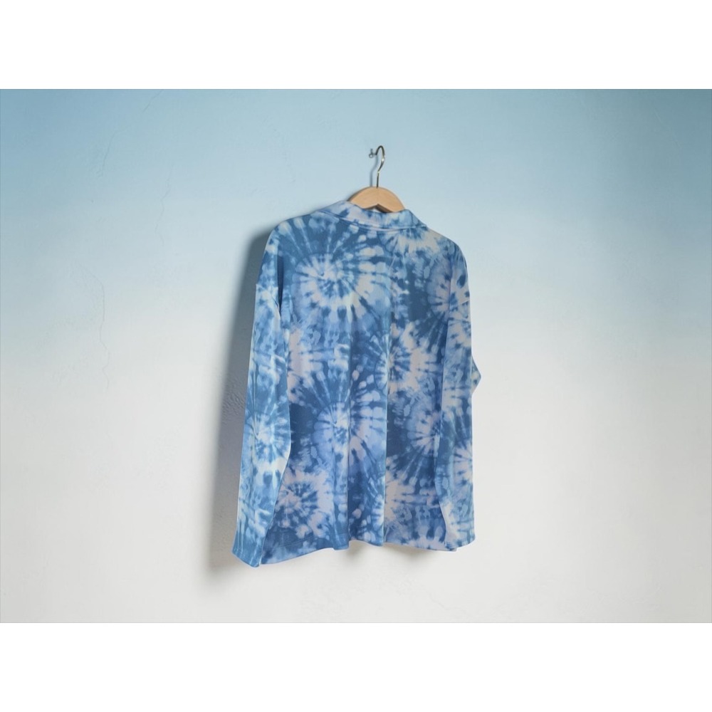 Cuddl Duds Womens Blue White Tie Dye Long Sleeve V-Neck Collared Top Size LEuc - Picture 2 of 5